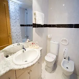 Acuasol Lägenhetshotell 4*