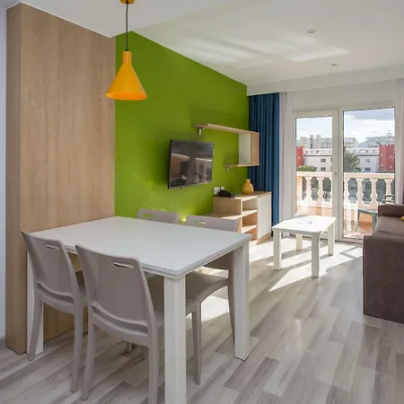 Acuasol Aparthotel 4*