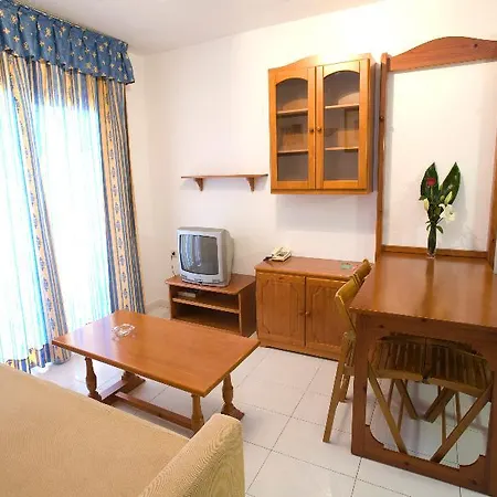 Hotel apartamentowy Acuasol 4*