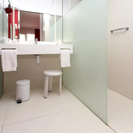 Acuasol Aparthotel 4*