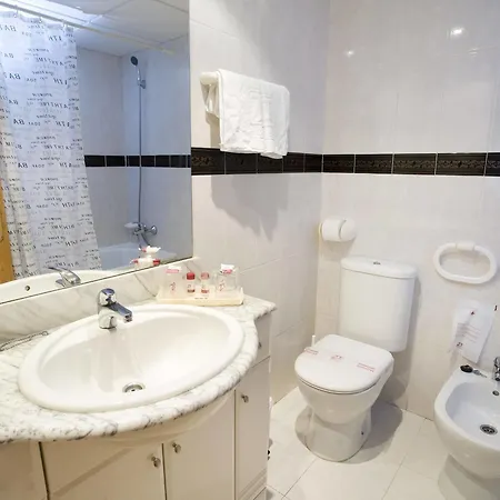 Aparthotel Acuasol 4*